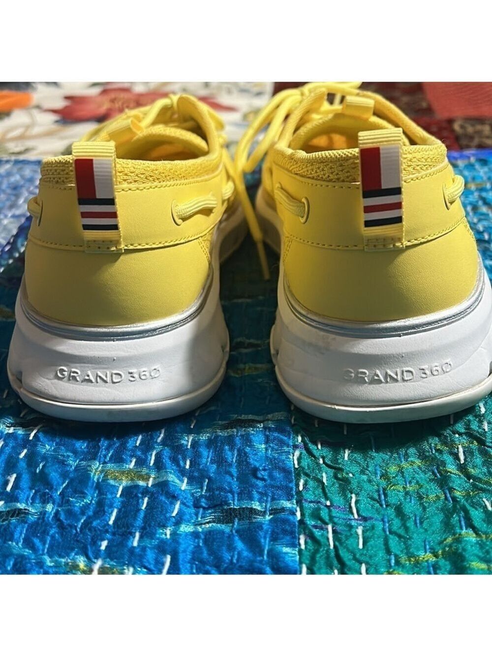 COLE HAAN ZEROGRAND yellow Regatta boat shoes. 9.5B. - Picture 7 of 9